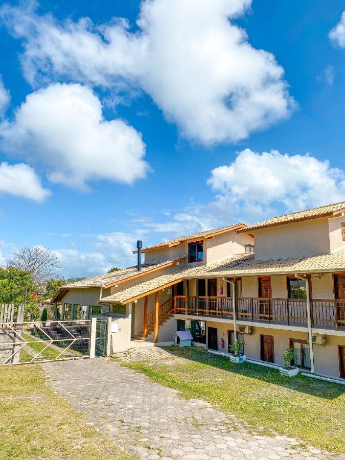 Rosamar Suites Praia do Rosa Bagian luar foto